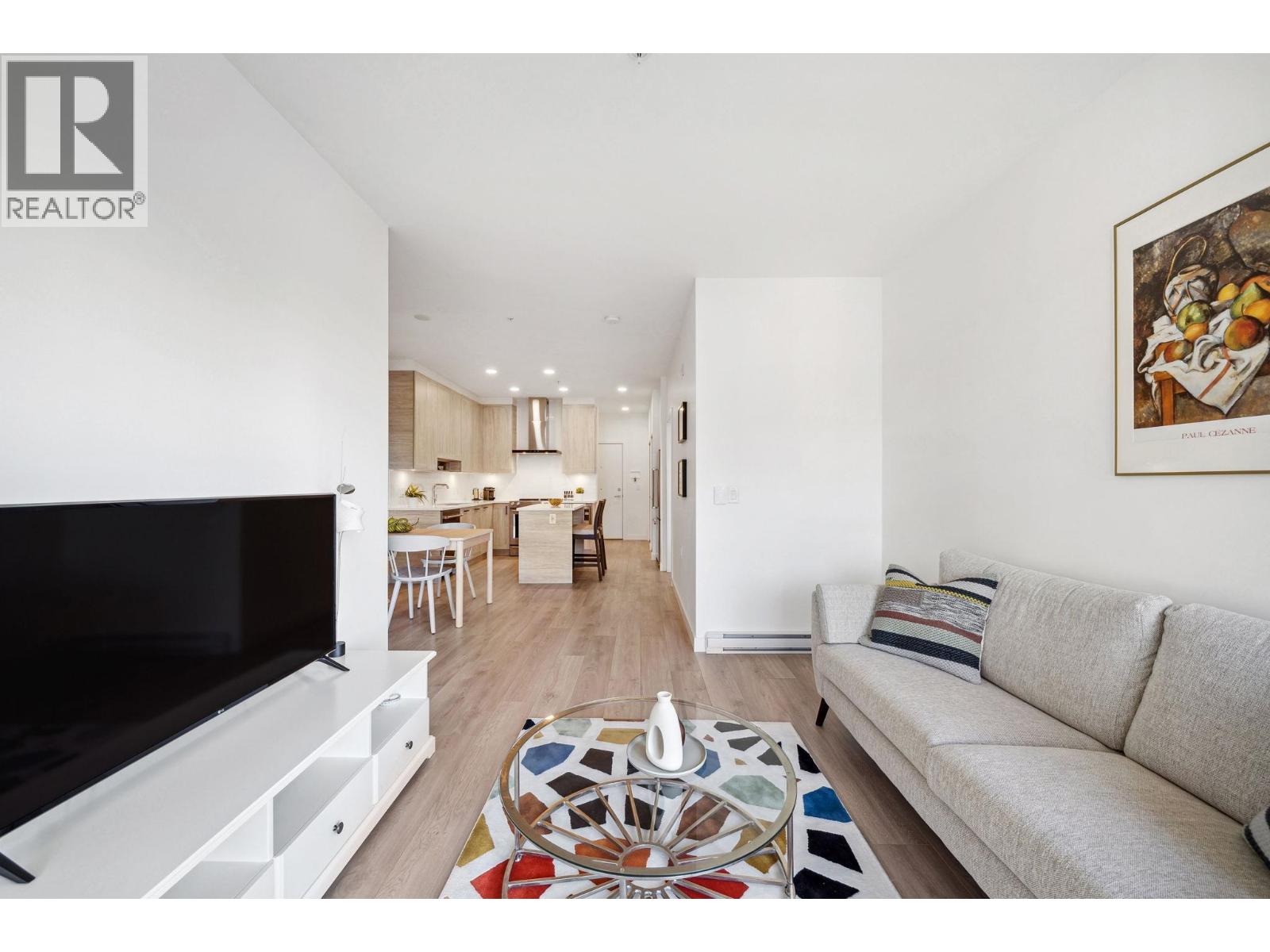 417 7579 16th Street, Burnaby, British Columbia  V3N 0H7 - Photo 4 - R3101172