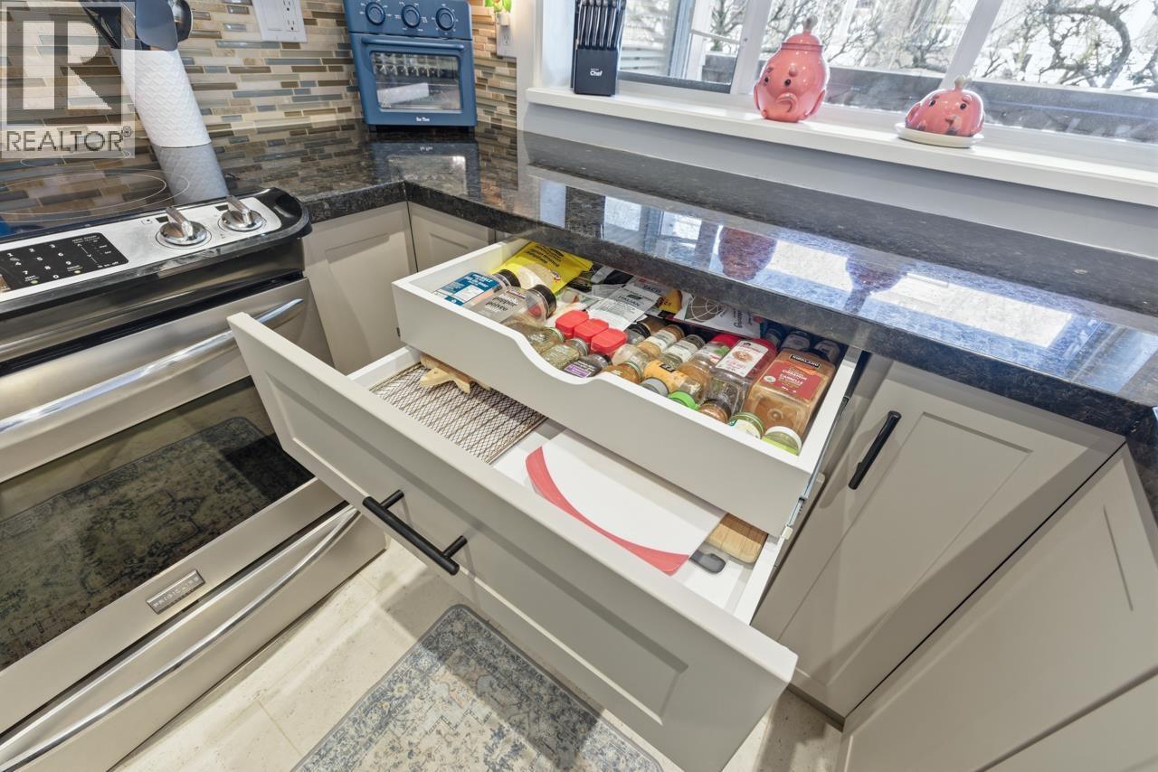 W206 639 W 14th Avenue, Vancouver, British Columbia  V5Z 1P7 - Photo 15 - R3101205