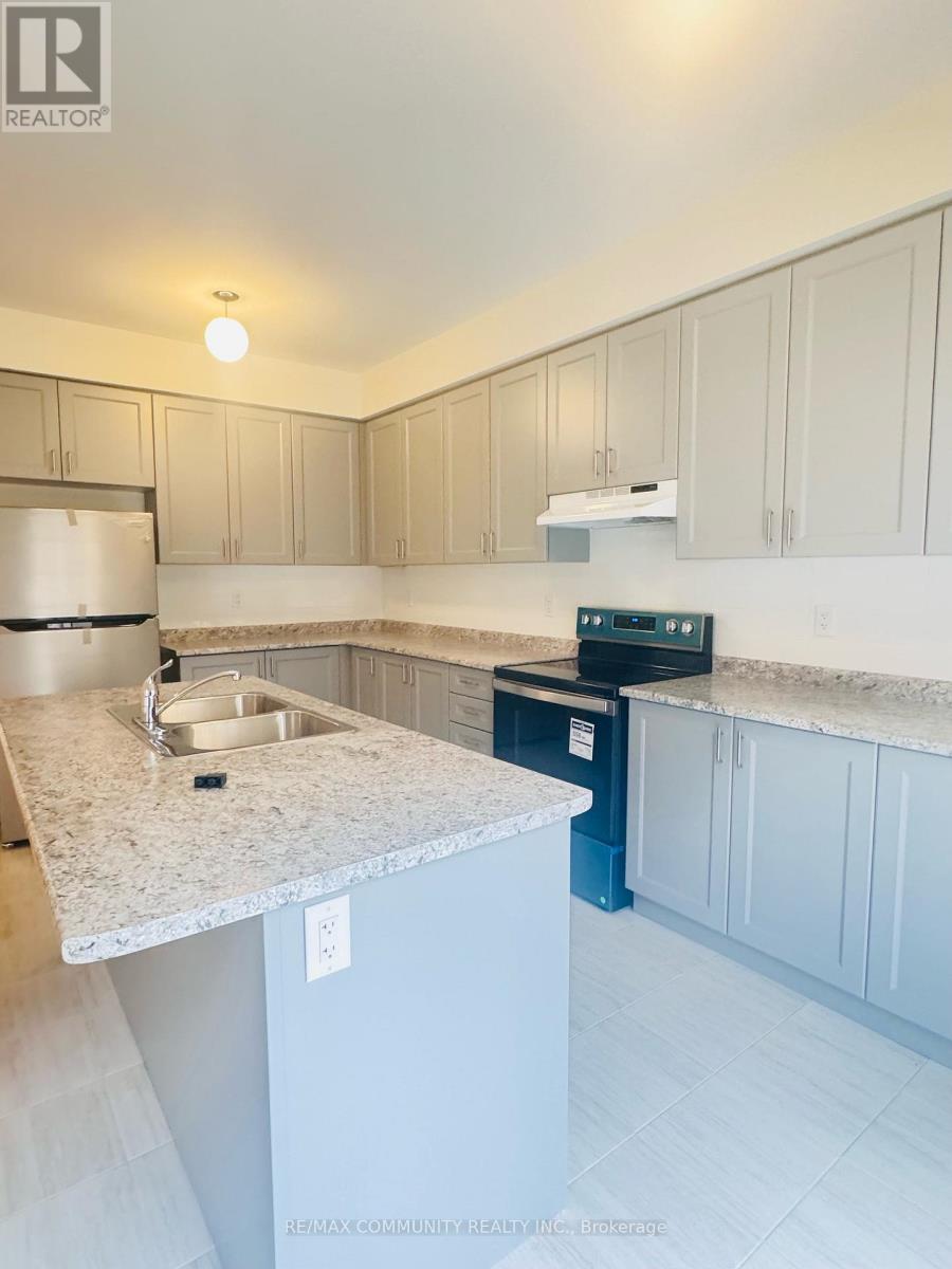 2506 Athena Path, Pickering, Ontario  L1X 0M5 - Photo 4 - E12896860