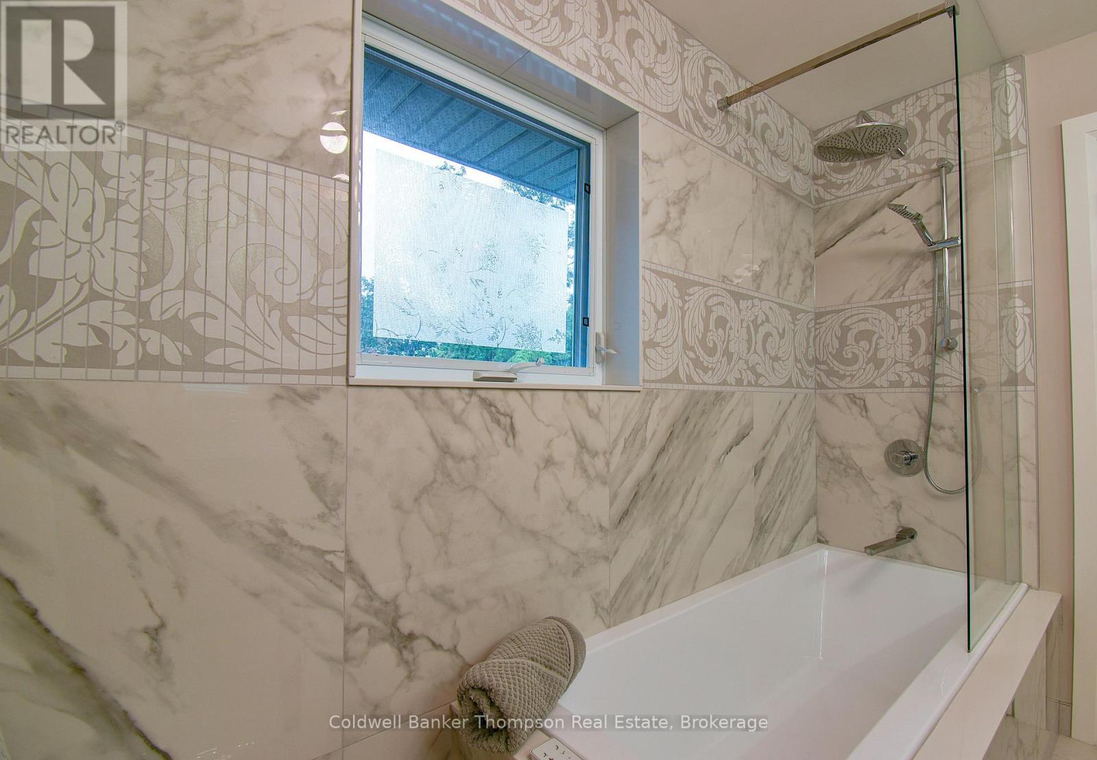 56-1 Florence Street W, Huntsville, Ontario  P1H 1V5 - Photo 17 - X12896982