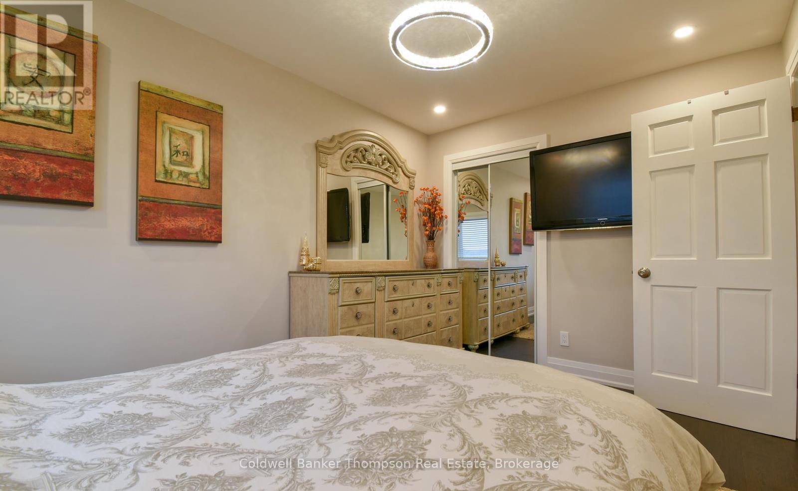 56-1 Florence Street W, Huntsville, Ontario  P1H 1V5 - Photo 23 - X12896982