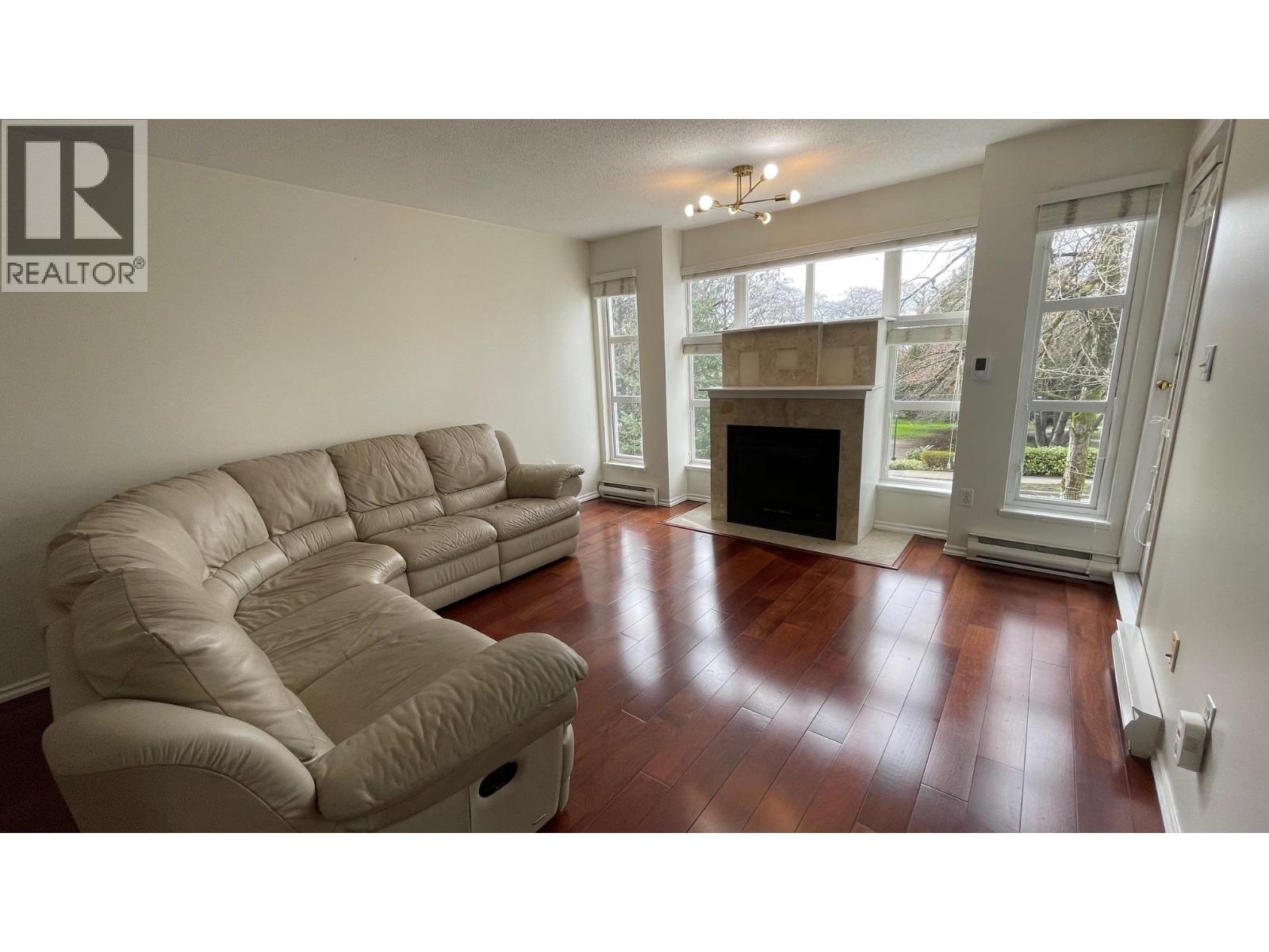 302 8728 SW Marine Drive, Vancouver, British Columbia  V6P 6A4 - Photo 3 - R3086833