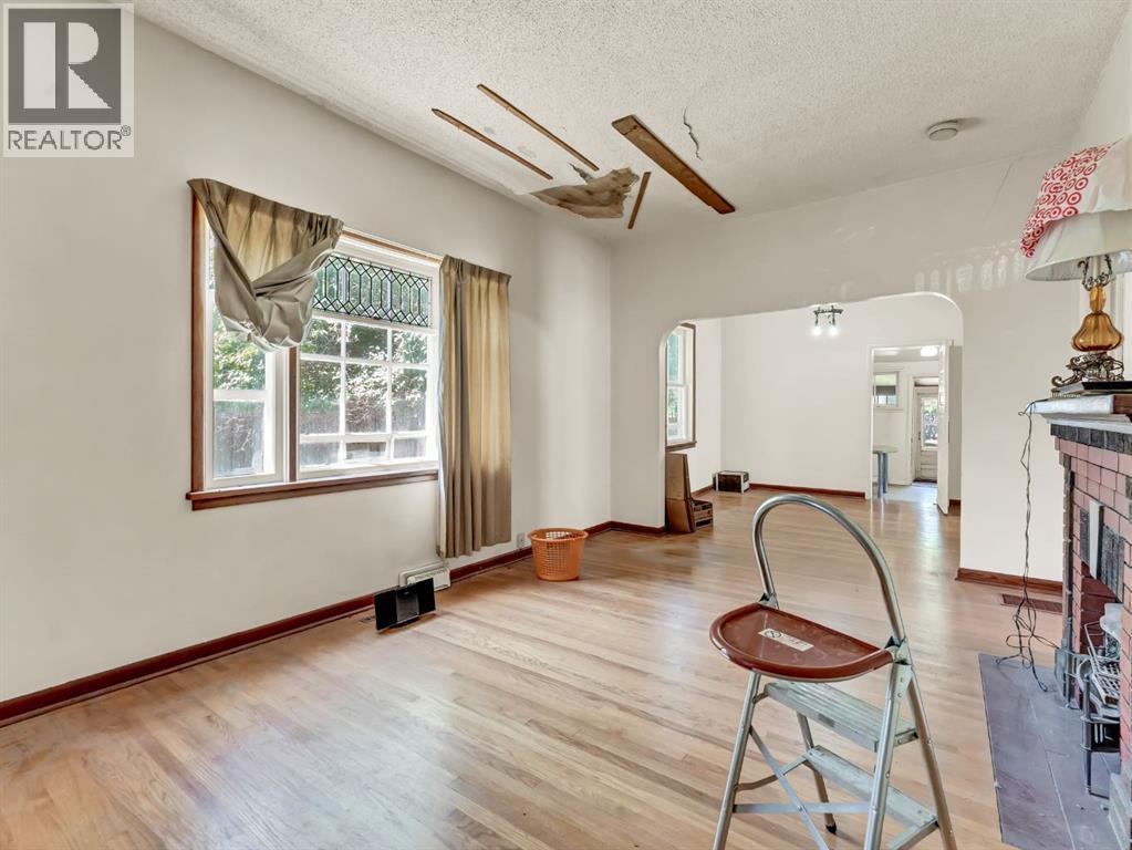 1054 Yuill Street Se, Medicine Hat, Alberta  T1A 0Z2 - Photo 8 - A2267347