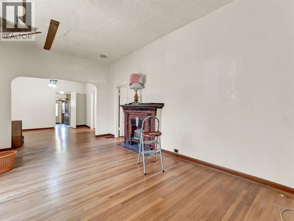 1054 Yuill Street Se, Medicine Hat, Alberta  T1A 0Z2 - Photo 6 - A2267347