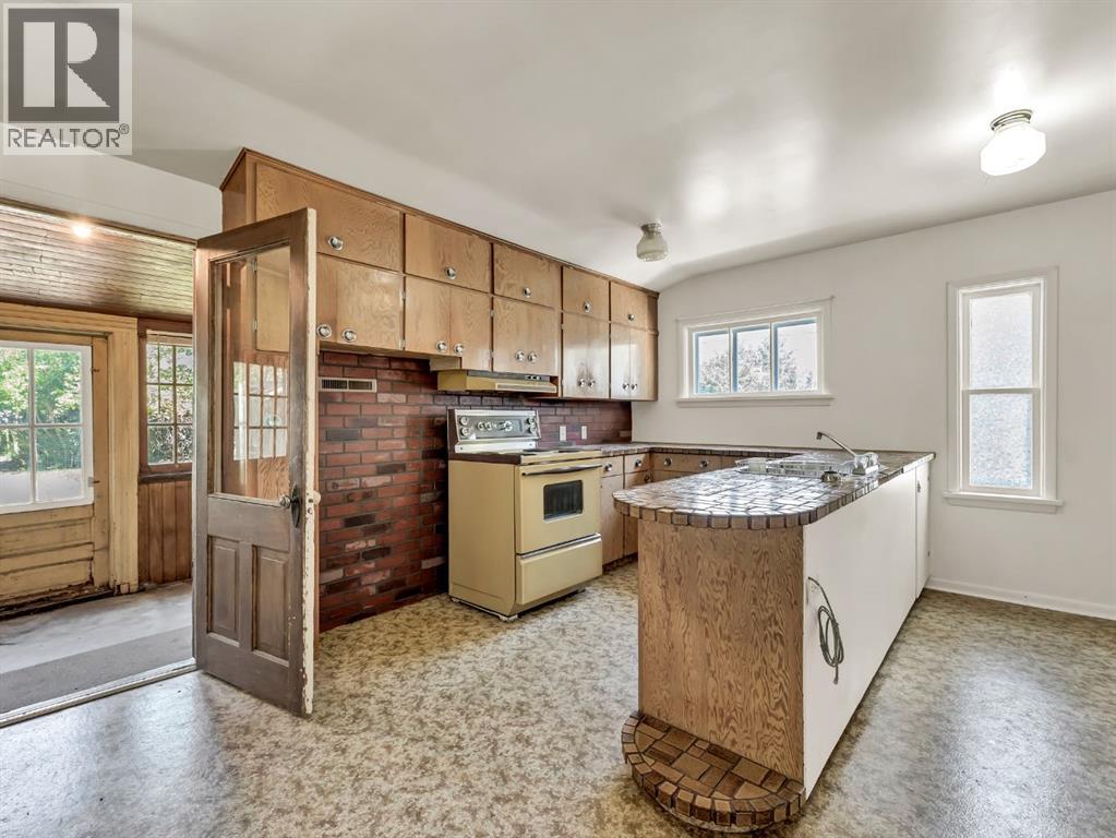 1054 Yuill Street Se, Medicine Hat, Alberta  T1A 0Z2 - Photo 17 - A2267347