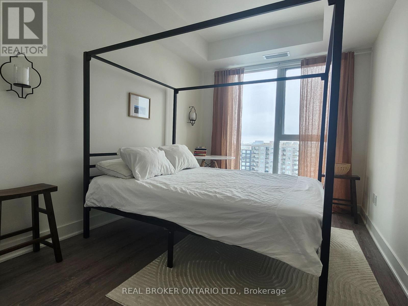 1311 - 185 Deerfield Road, Newmarket, Ontario  L3Y 0G7 - Photo 11 - N12896876