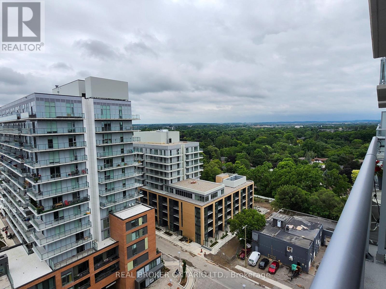 1311 - 185 Deerfield Road, Newmarket, Ontario  L3Y 0G7 - Photo 17 - N12896876