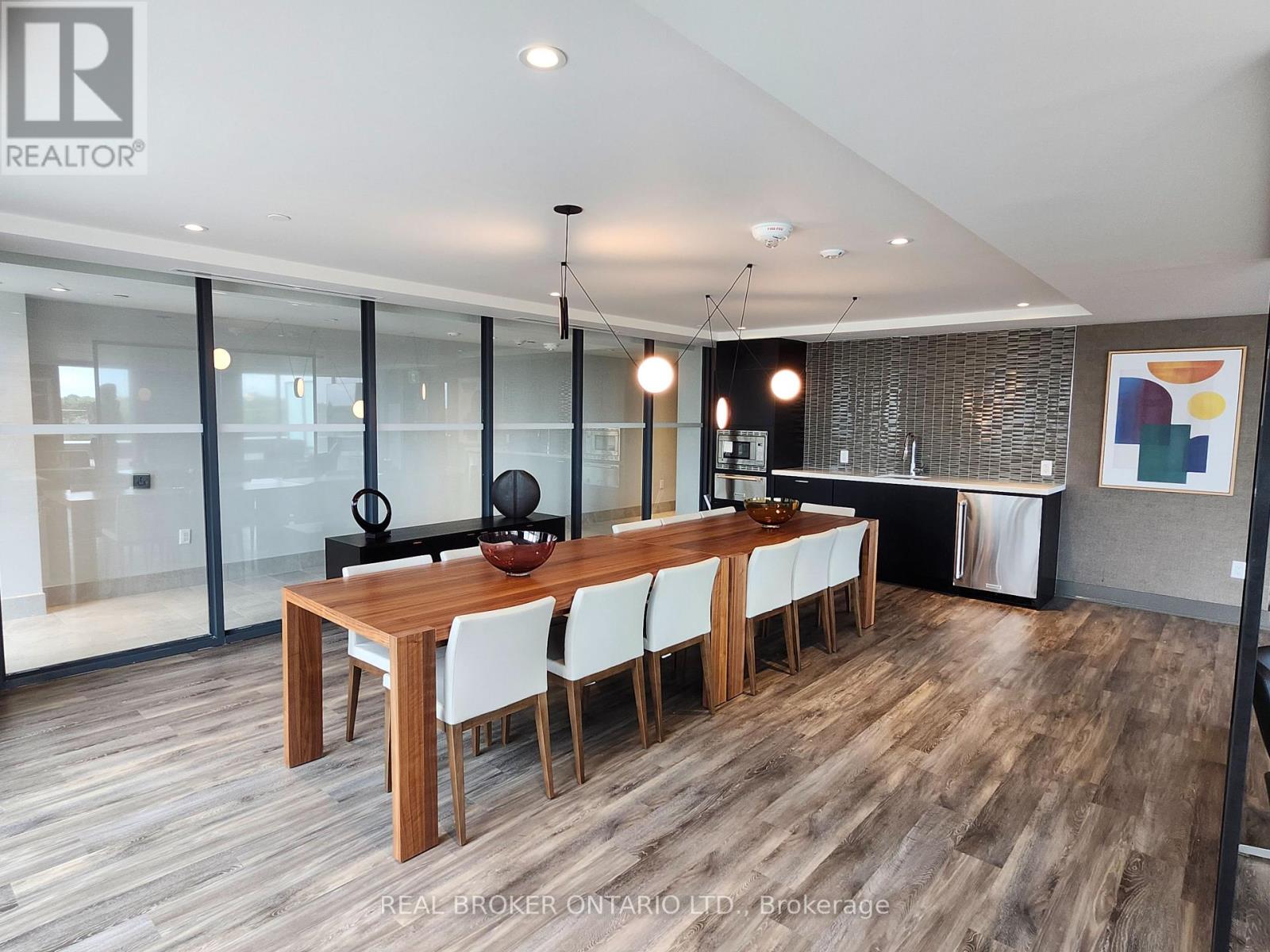 1311 - 185 Deerfield Road, Newmarket, Ontario  L3Y 0G7 - Photo 26 - N12896876