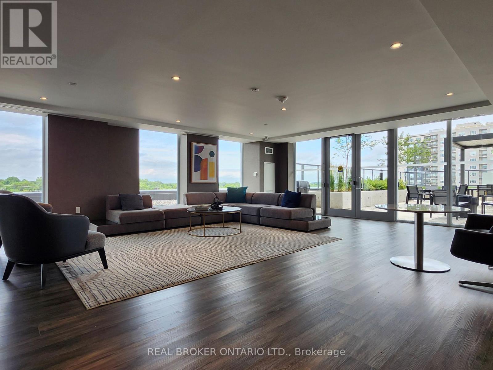 1311 - 185 Deerfield Road, Newmarket, Ontario  L3Y 0G7 - Photo 27 - N12896876