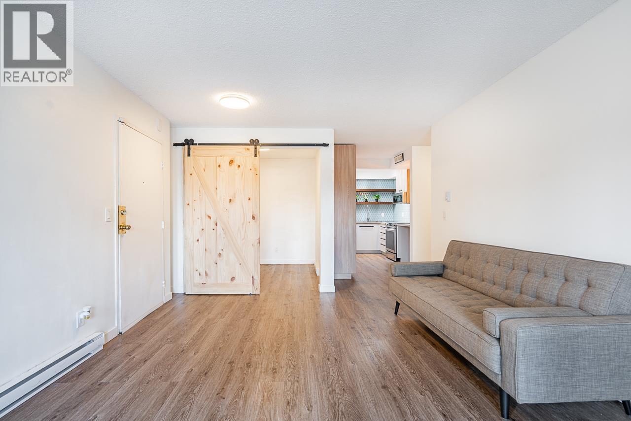 204 555 North Road, Coquitlam, British Columbia  V3J 1N8 - Photo 9 - R3101129