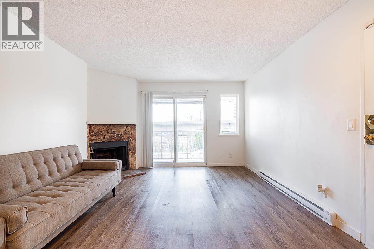 204 555 North Road, Coquitlam, British Columbia  V3J 1N8 - Photo 11 - R3101129