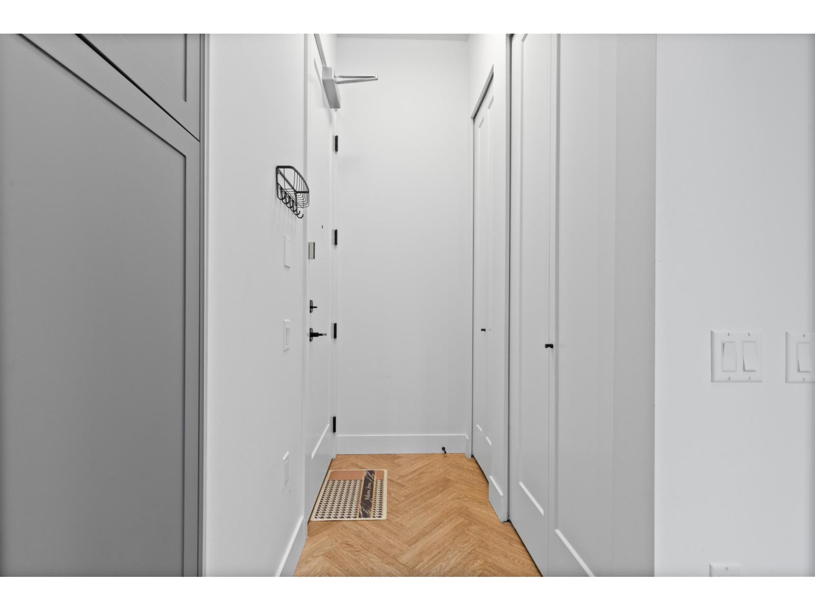 425 14968 101a Avenue, Surrey, British Columbia  V3R 0E8 - Photo 17 - R3100453