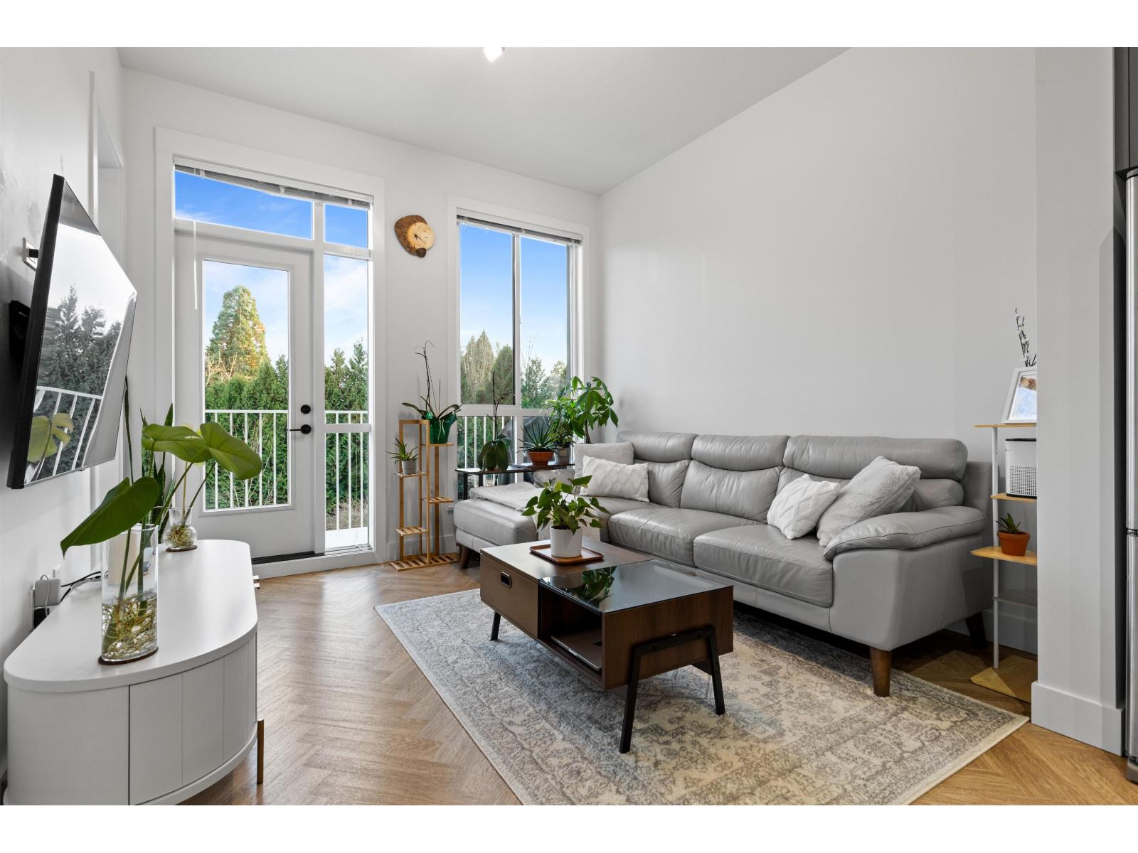 425 14968 101a Avenue, Surrey, British Columbia  V3R 0E8 - Photo 7 - R3100453