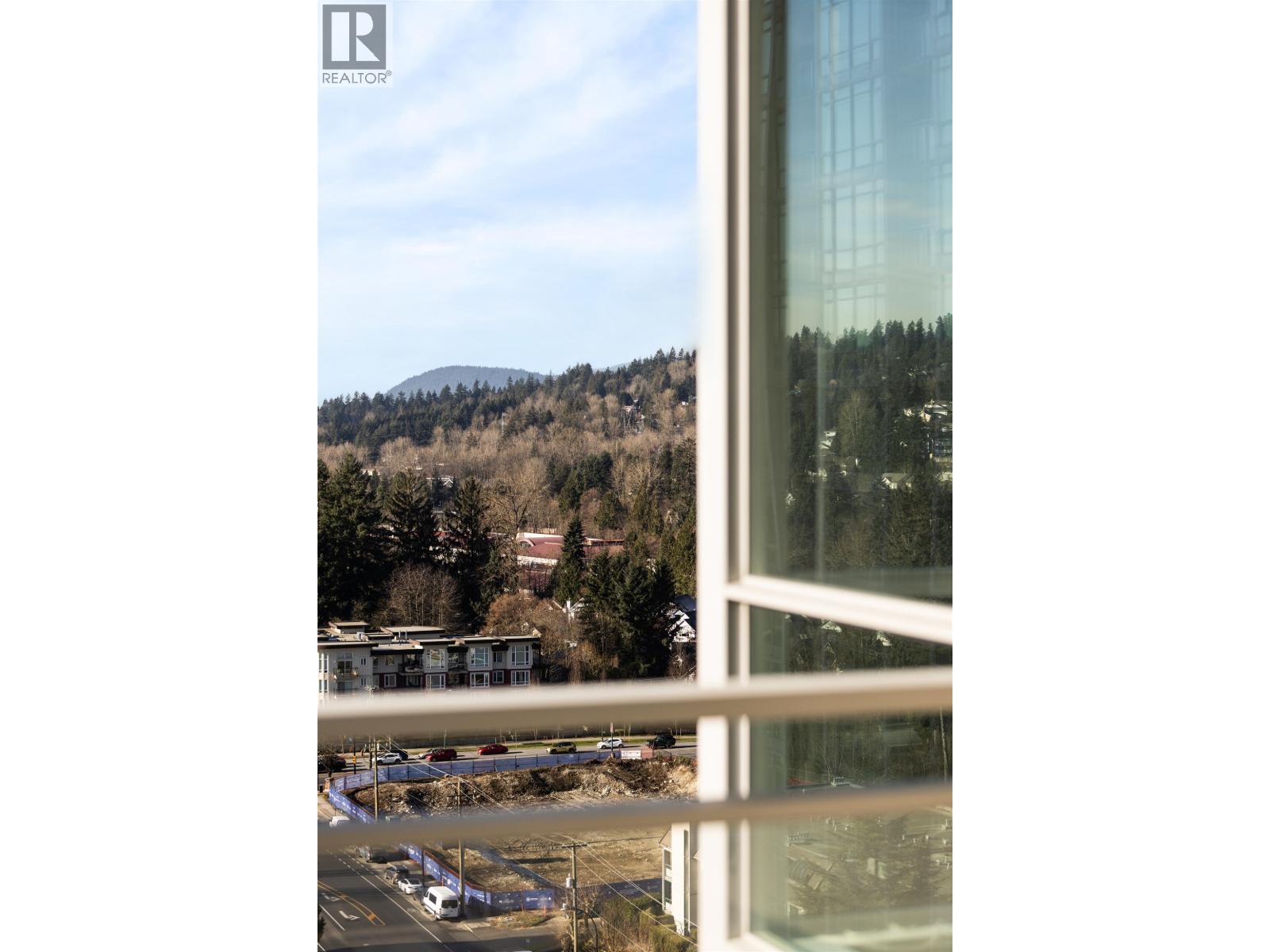 1901 2968 Glen Drive, Coquitlam, British Columbia  V3B 0C4 - Photo 8 - R3101139