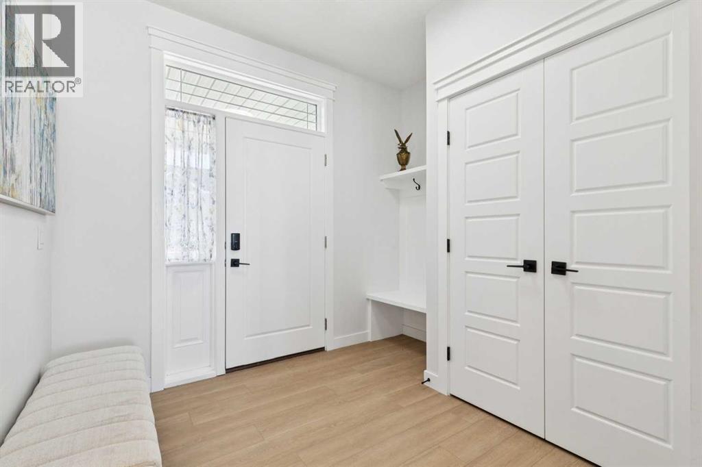 108 Saltsage Heath, Rural Rocky View County, Alberta  t3z 0e5 - Photo 3 - A2291027