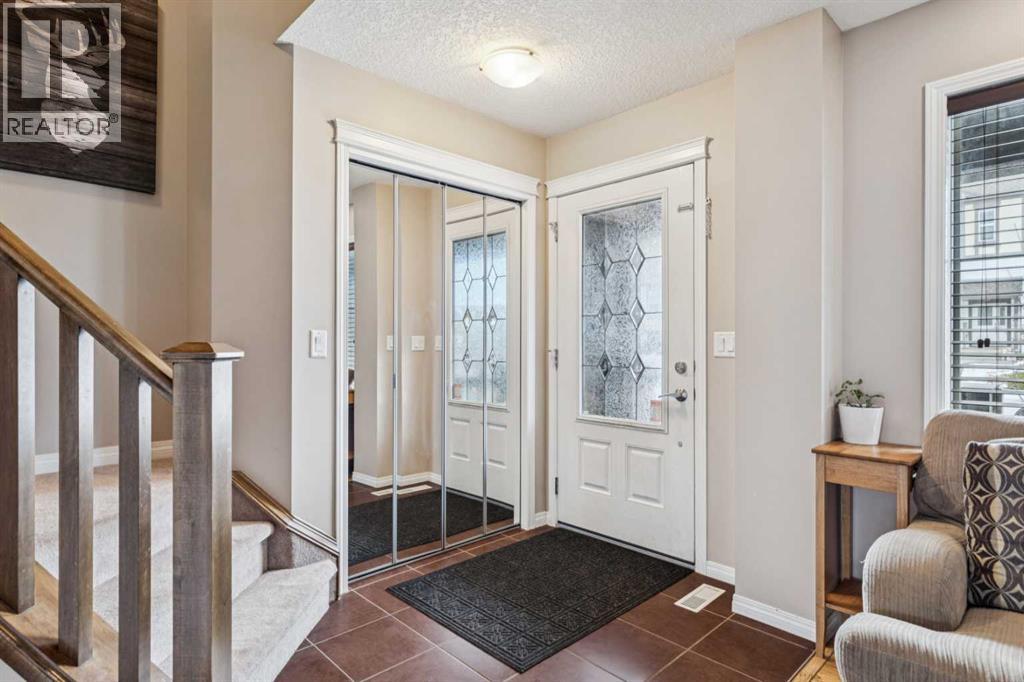 77 New Brighton Heights Se, Calgary, Alberta  T2Z 0P7 - Photo 3 - A2293866