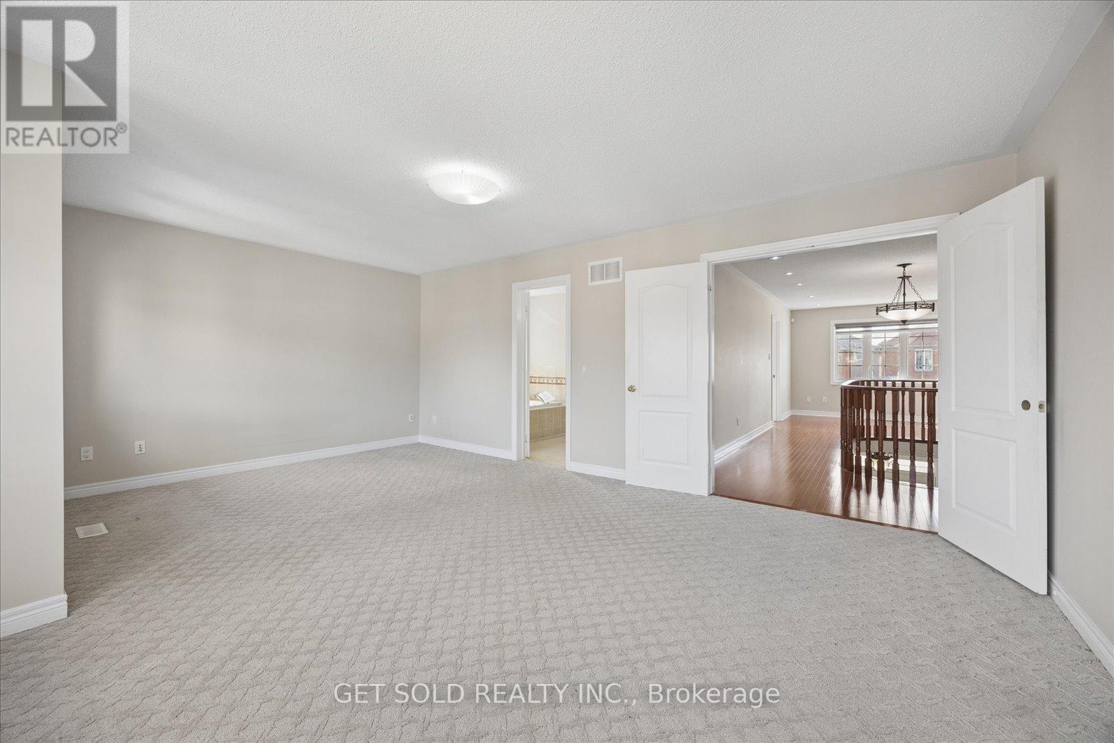 25 Mountain Gorge Road, Brampton, Ontario  L6R 2X7 - Photo 20 - W12896864