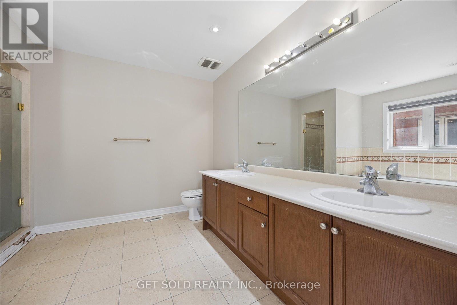 25 Mountain Gorge Road, Brampton, Ontario  L6R 2X7 - Photo 22 - W12896864