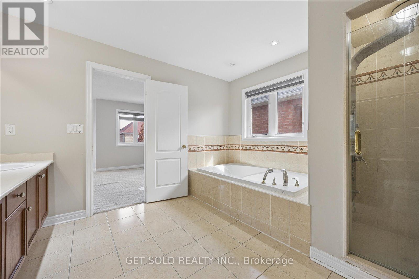 25 Mountain Gorge Road, Brampton, Ontario  L6R 2X7 - Photo 23 - W12896864