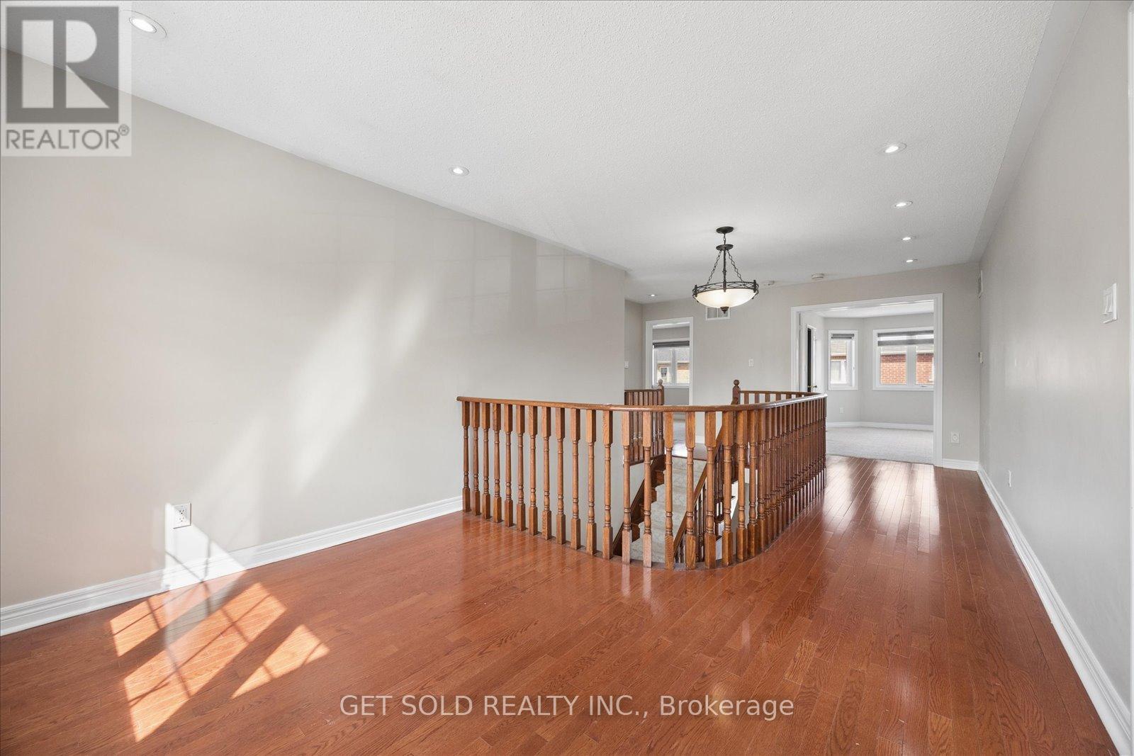 25 Mountain Gorge Road, Brampton, Ontario  L6R 2X7 - Photo 33 - W12896864