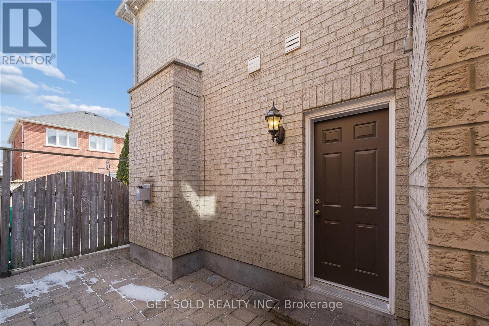 25 Mountain Gorge Road, Brampton, Ontario  L6R 2X7 - Photo 47 - W12896864