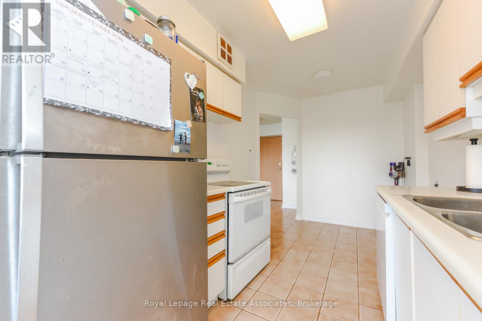 501 - 55 Elm Drive W, Mississauga, Ontario  L5B 3Z3 - Photo 16 - W12896878