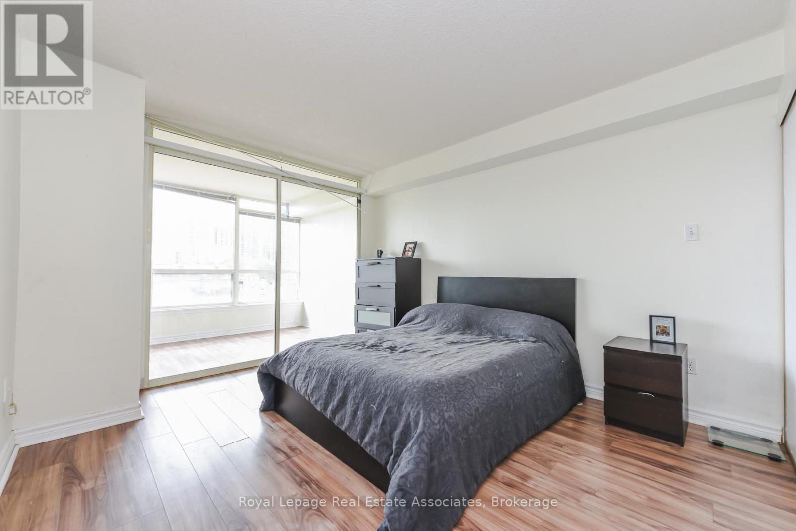 501 - 55 Elm Drive W, Mississauga, Ontario  L5B 3Z3 - Photo 21 - W12896878