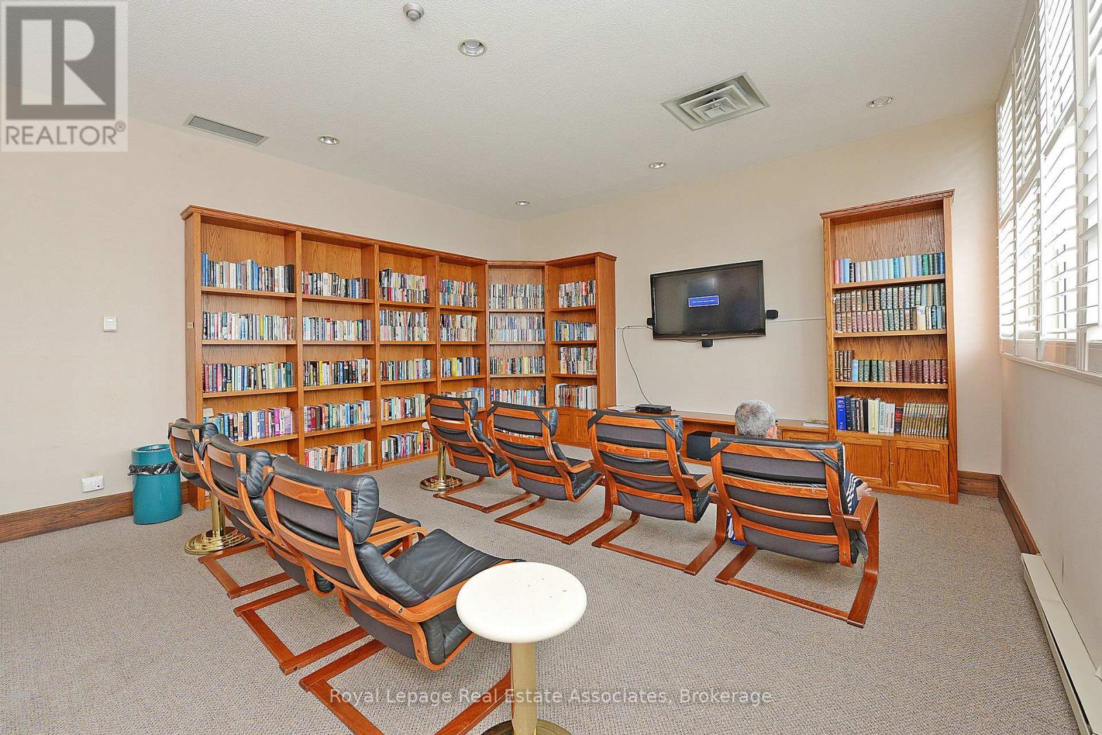 501 - 55 Elm Drive W, Mississauga, Ontario  L5B 3Z3 - Photo 39 - W12896878