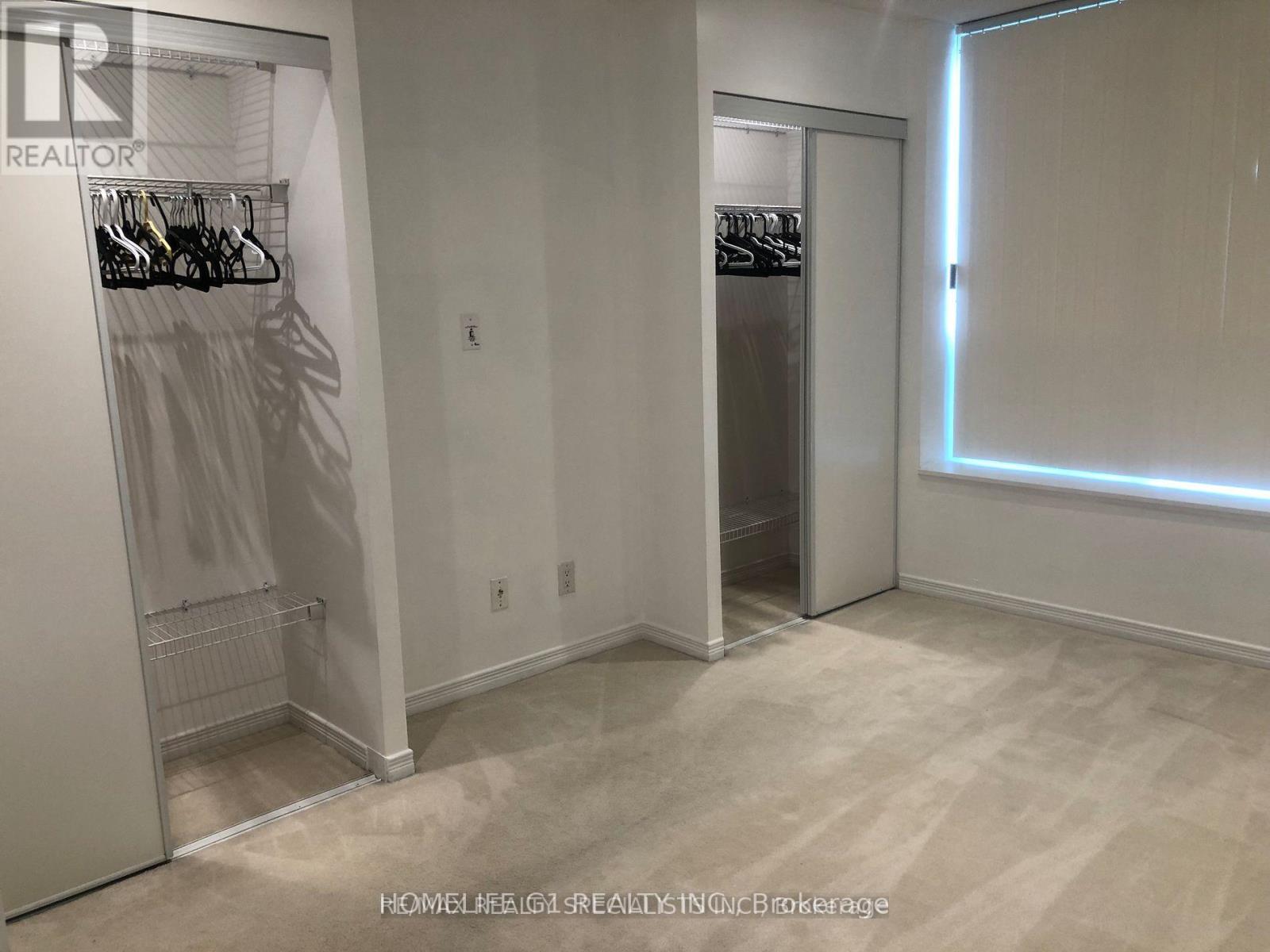 111 - 4889 Kimbermount Avenue, Mississauga, Ontario  L5M 7R9 - Photo 3 - W12896882