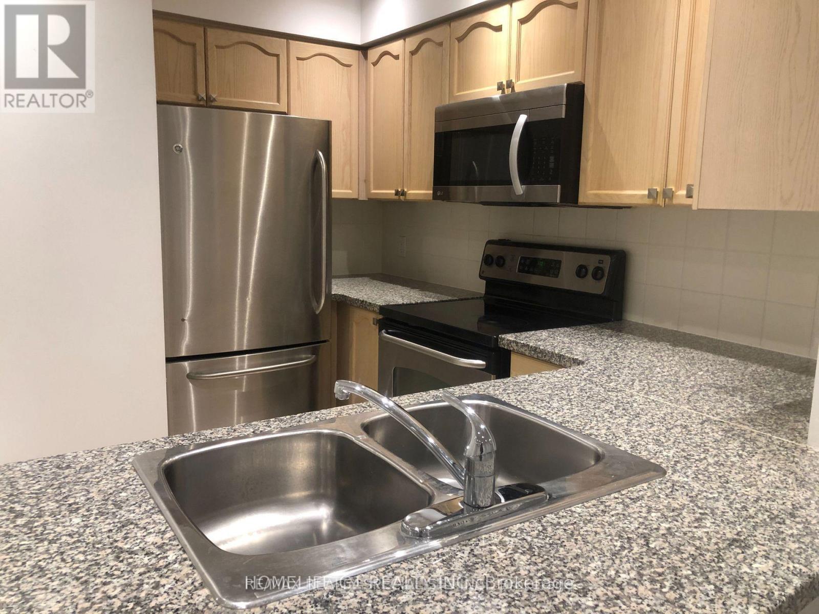 111 - 4889 Kimbermount Avenue, Mississauga, Ontario  L5M 7R9 - Photo 5 - W12896882