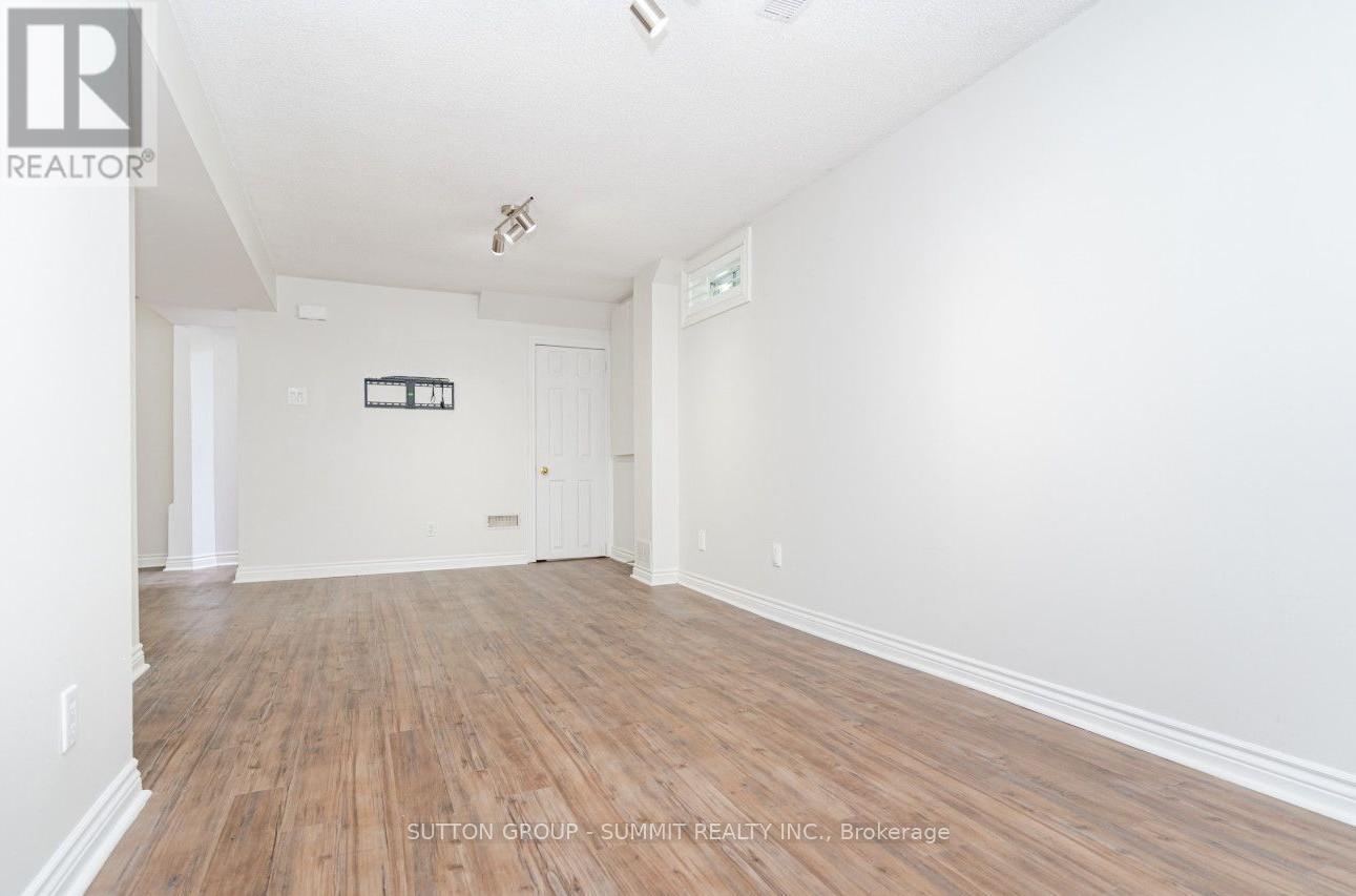 1100 Feeley Court, Mississauga (Clarkson), Ontario  L5J 4S5 - Photo 26 - W12896912