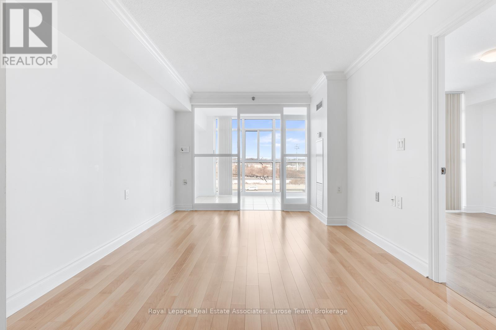 507 - 3 Marine Parade Drive, Toronto, Ontario  M8V 3Z5 - Photo 9 - W12896942