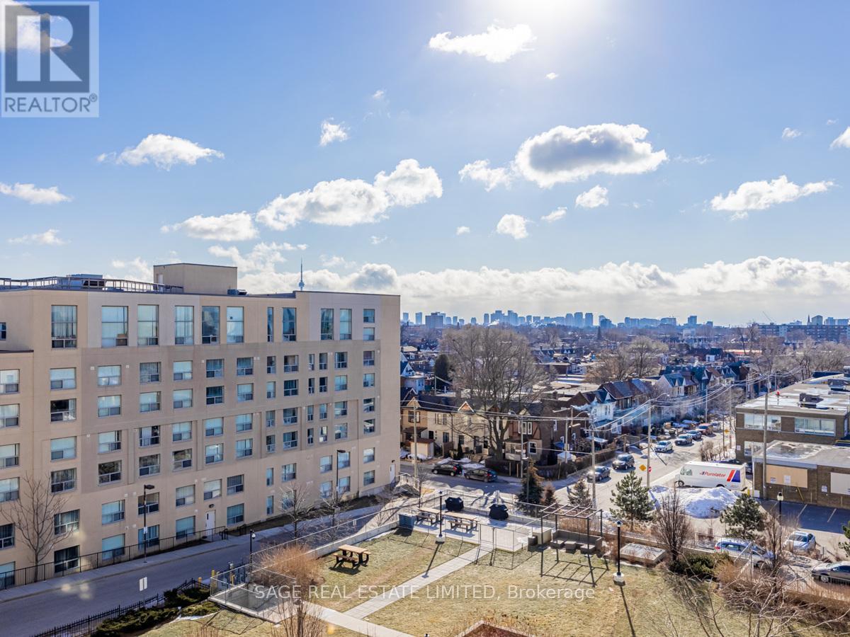 627 - 812 Lansdowne Avenue, Toronto, Ontario  M6H 4K5 - Photo 22 - W12896964