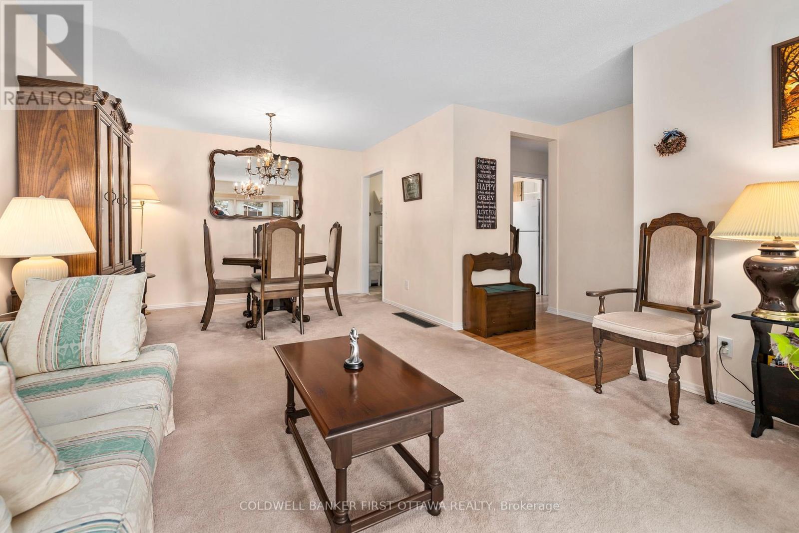 16 Sycamore Drive, Ottawa, Ontario  K2H 6H6 - Photo 12 - X12890798