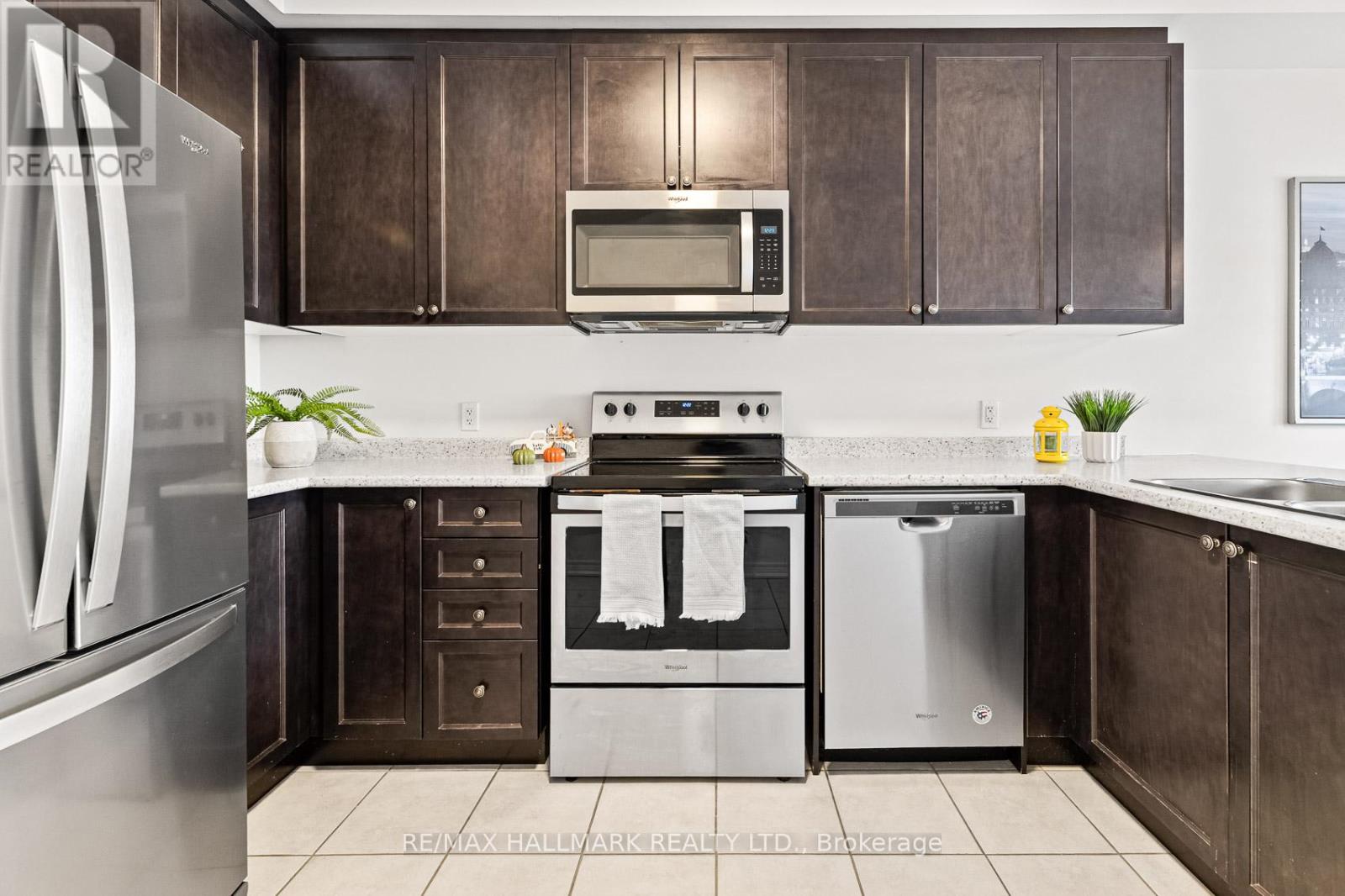 283 Skinner Road, Hamilton, Ontario  L8B 1W5 - Photo 13 - X12896890