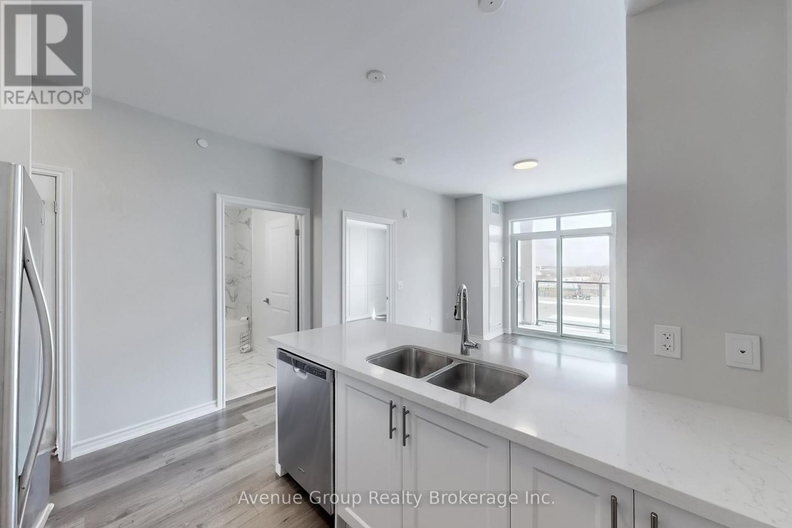 520 - 5055 Greenlane Road, Lincoln, Ontario  L3J 2J3 - Photo 10 - X12896902