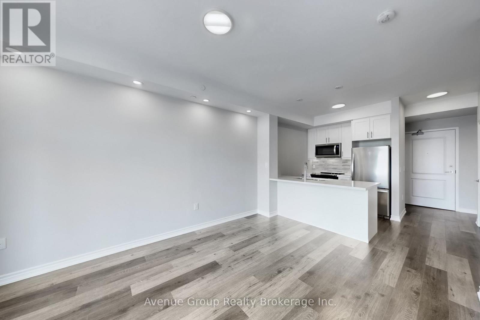 520 - 5055 Greenlane Road, Lincoln, Ontario  L3J 2J3 - Photo 14 - X12896902