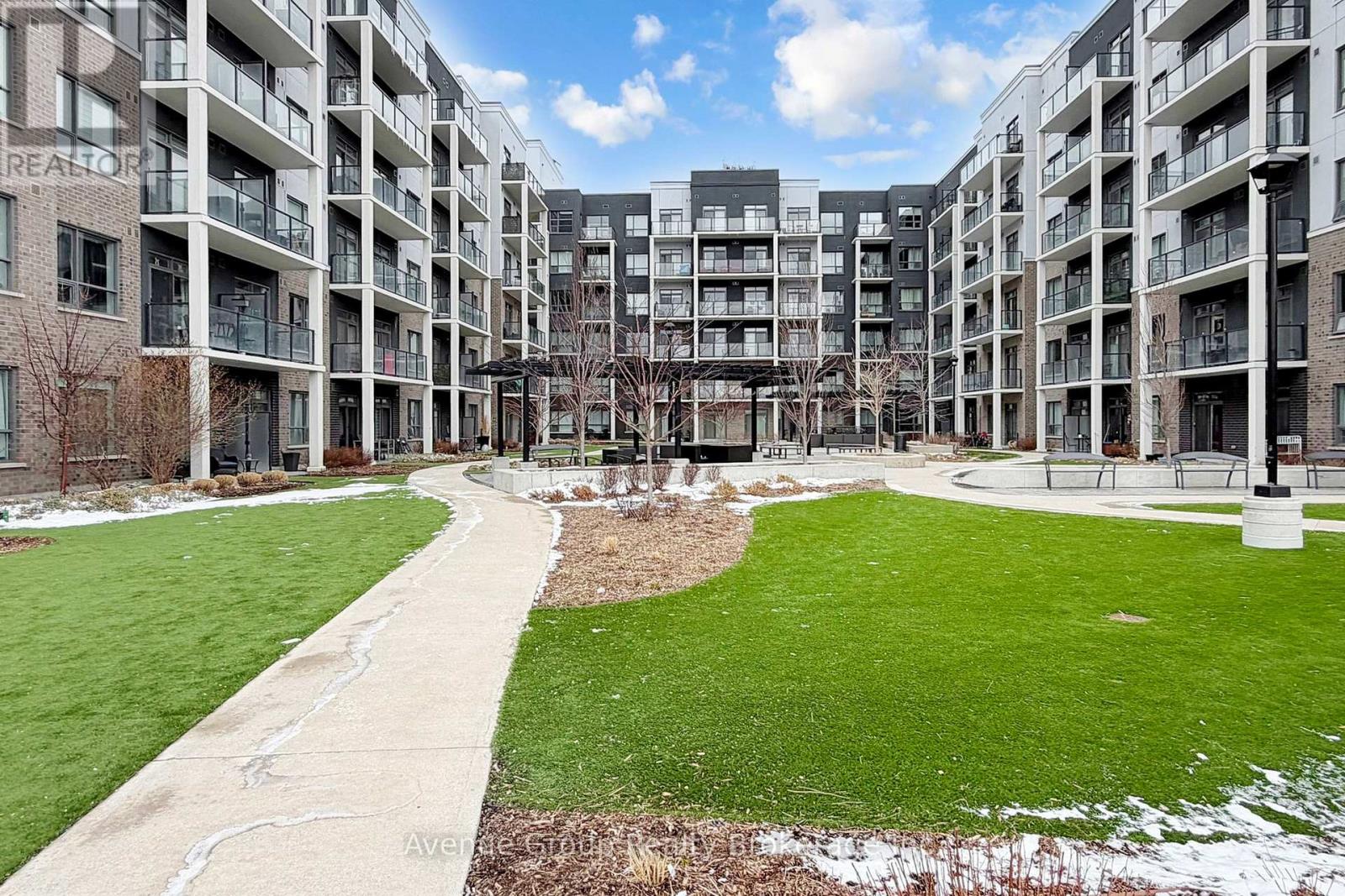 520 - 5055 Greenlane Road, Lincoln, Ontario  L3J 2J3 - Photo 33 - X12896902