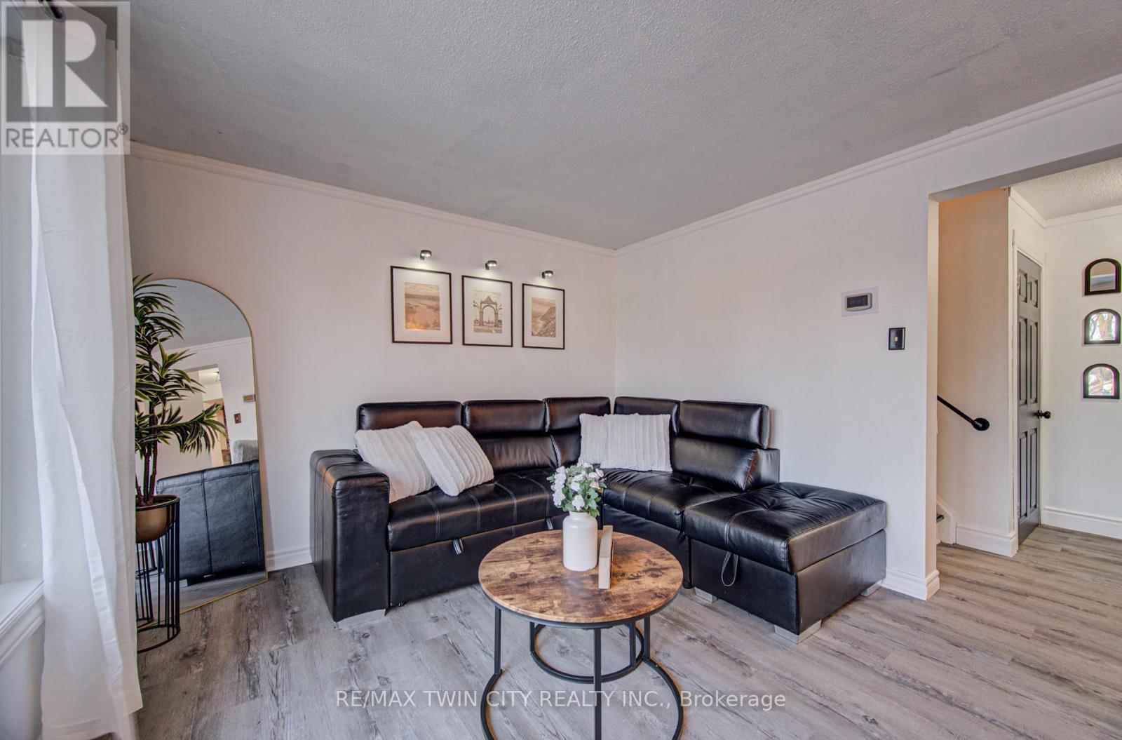 150 Glamis Road, Cambridge, Ontario  N1R 6S9 - Photo 10 - X12896938