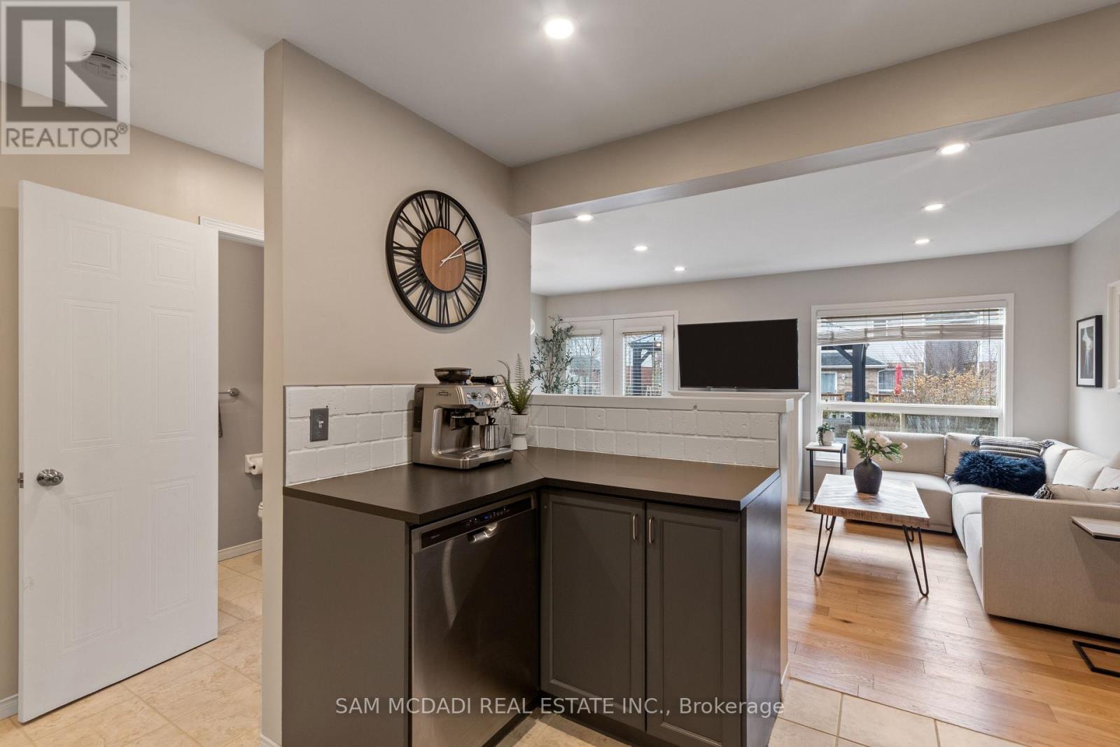 75 Elma Place, Cambridge, Ontario  N3C 4E7 - Photo 13 - X12896940