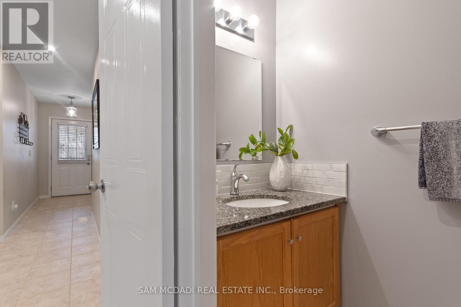 75 Elma Place, Cambridge, Ontario  N3C 4E7 - Photo 15 - X12896940