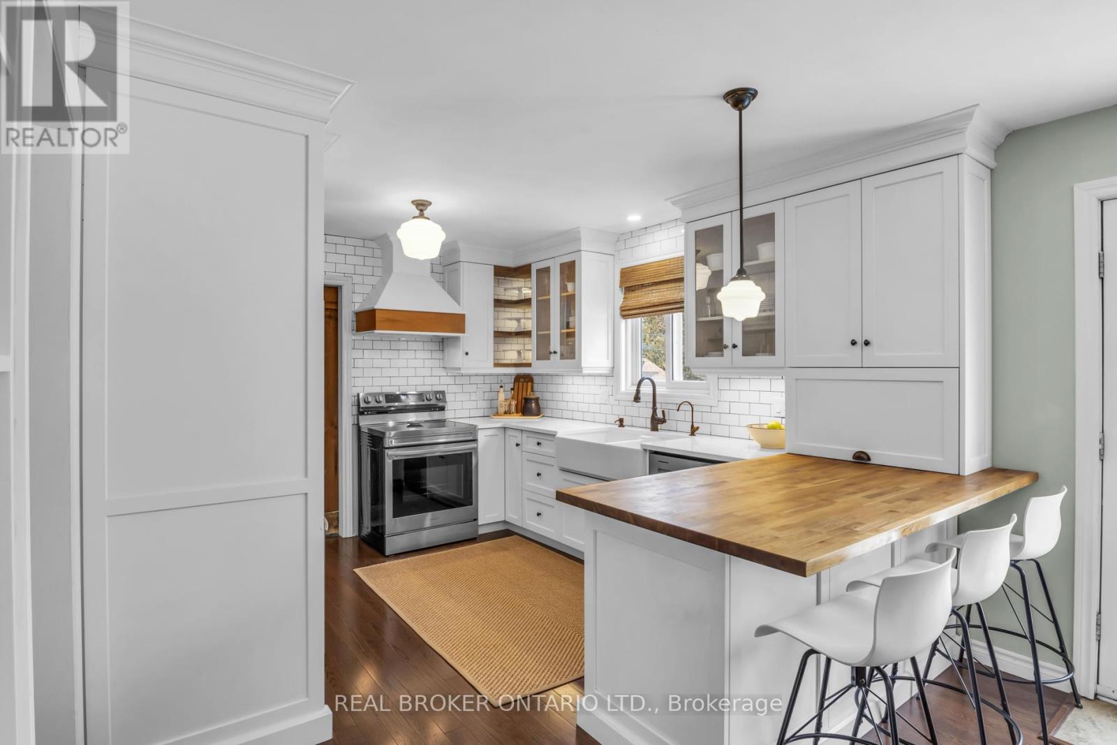 11 Raising Mill Gate, Woolwich, Ontario  N3B 3K8 - Photo 15 - X12896980