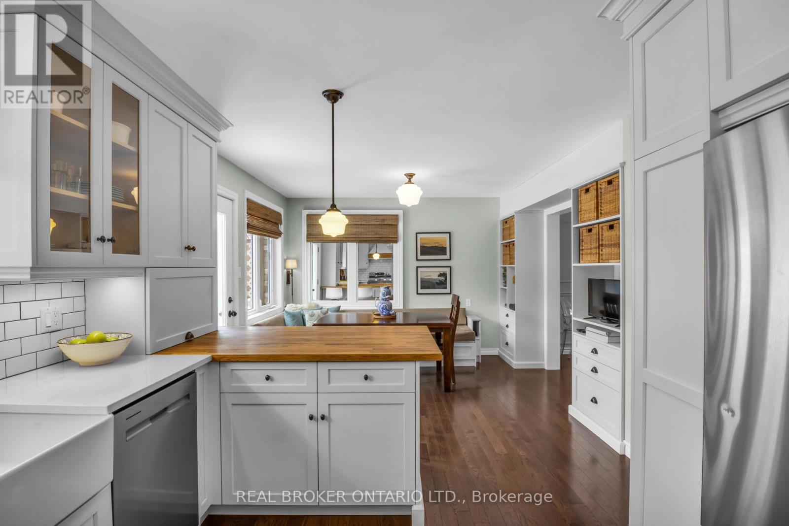 11 Raising Mill Gate, Woolwich, Ontario  N3B 3K8 - Photo 17 - X12896980