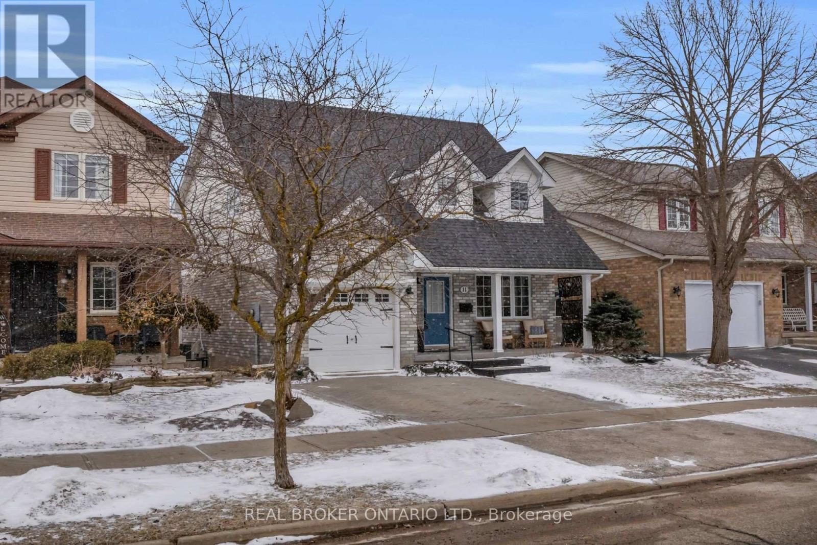 11 Raising Mill Gate, Woolwich, Ontario  N3B 3K8 - Photo 3 - X12896980