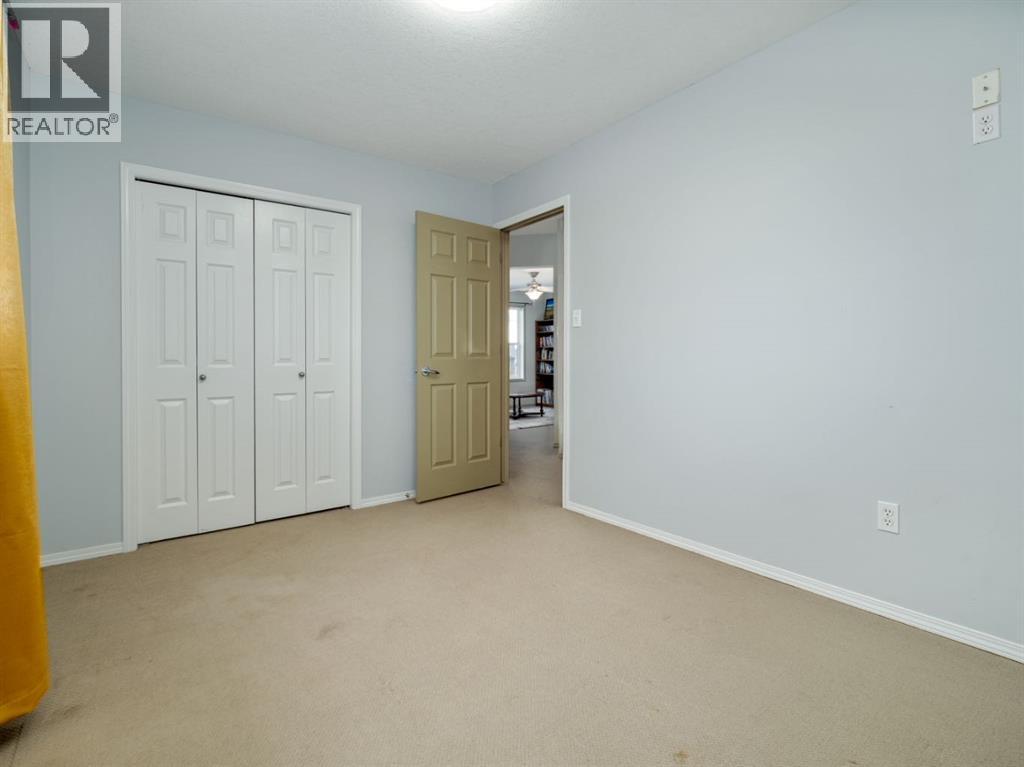 52 Salish Bay W, Lethbridge, Alberta  T1K 7T8 - Photo 19 - A2294435