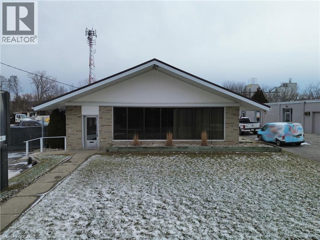 607 Bank Street, Simcoe, Ontario  N3Y 3N3 - Photo 3 - 40798221