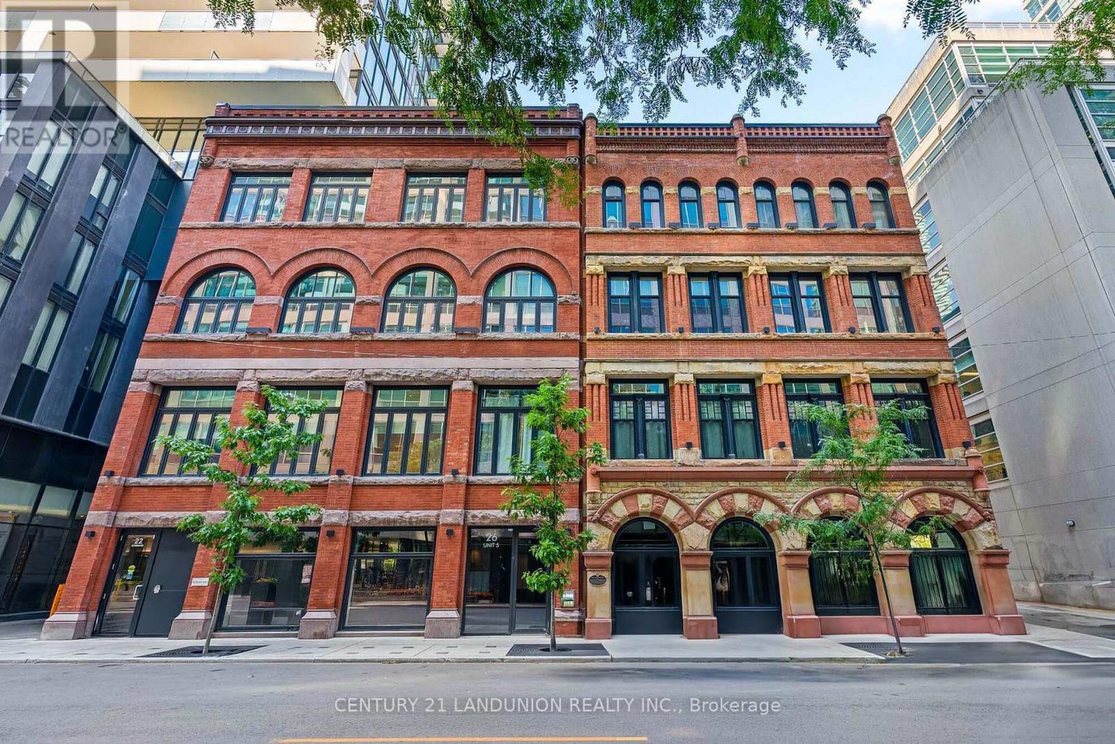 402 - 22 LOMBARD STREET E, Toronto, Ontario