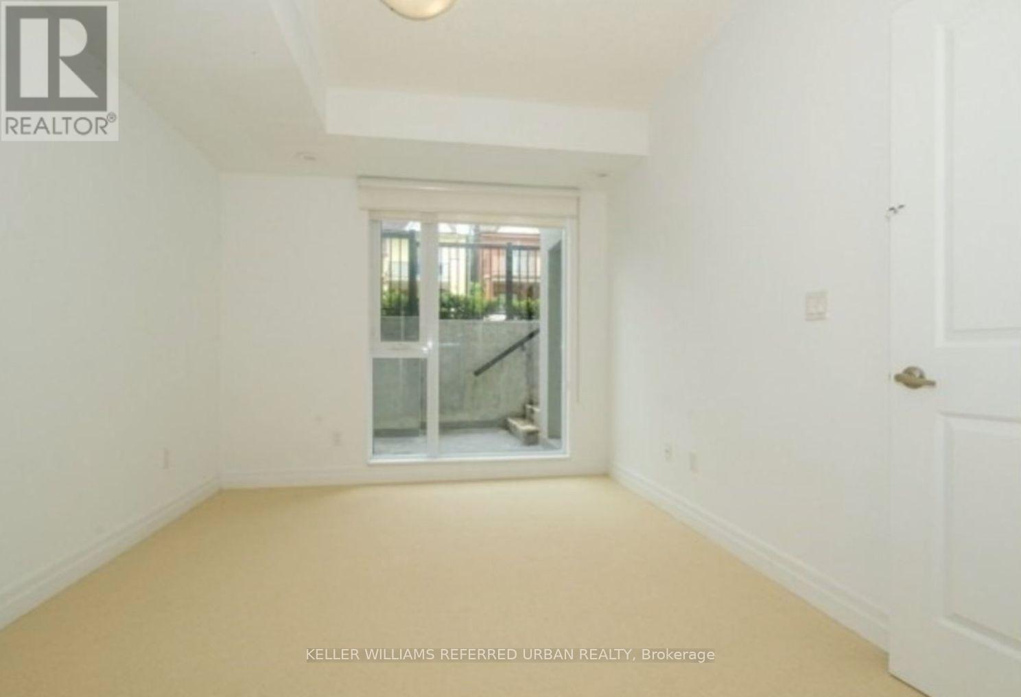 202 - 47 Macaulay Avenue, Toronto, Ontario  M6P 3P2 - Photo 6 - W12888694