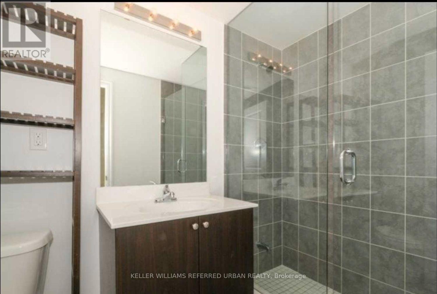 202 - 47 Macaulay Avenue, Toronto, Ontario  M6P 3P2 - Photo 9 - W12888694