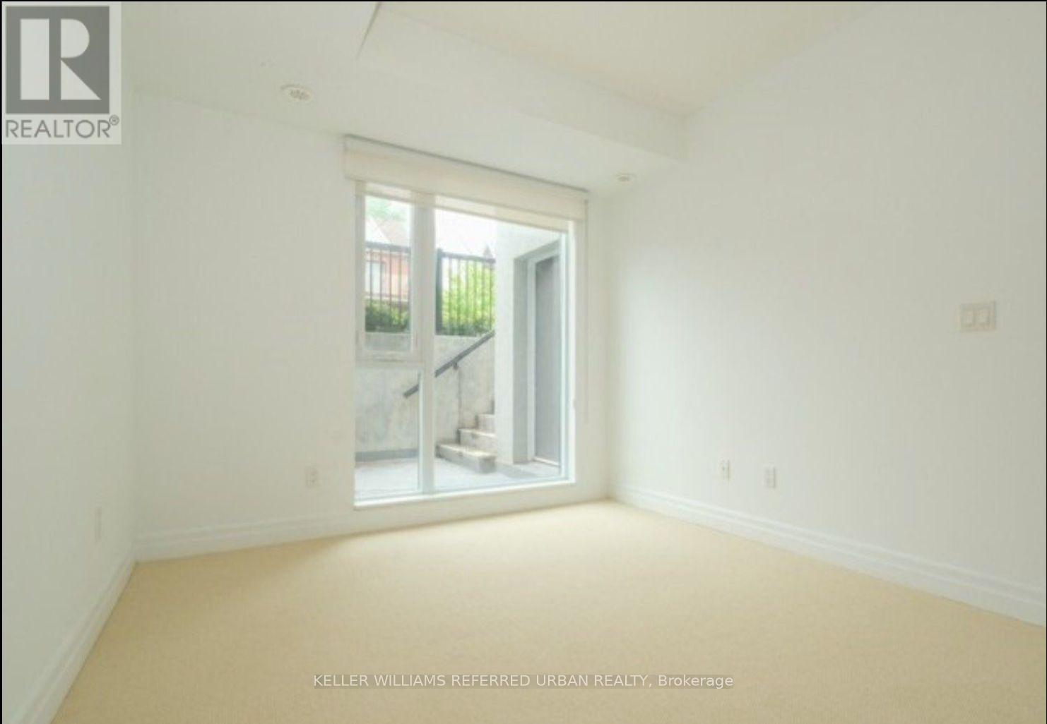 202 - 47 Macaulay Avenue, Toronto, Ontario  M6P 3P2 - Photo 7 - W12888694